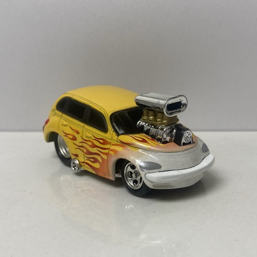 2000 00 Chrysler PT Cruiser Sammlerstück Maßstab 1/64 Druckguss Diorama Modell