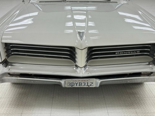 1964 Pontiac Catalina Sport Coupe - Picture 9 of 12