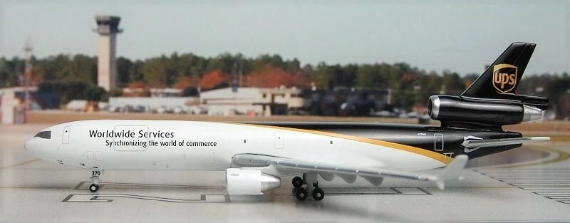 Gemini Jets GJUPS379 UPS McDonnell Douglas MD-11F N270UP Diecast 1/400 Modelo Nuevo Foto 2 de 4