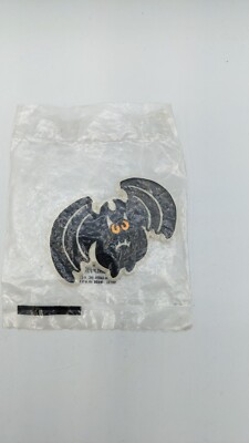 NEW Hallmark 1980s Halloween Bat Flying Vampire Vintage Brooch Lapel ...
