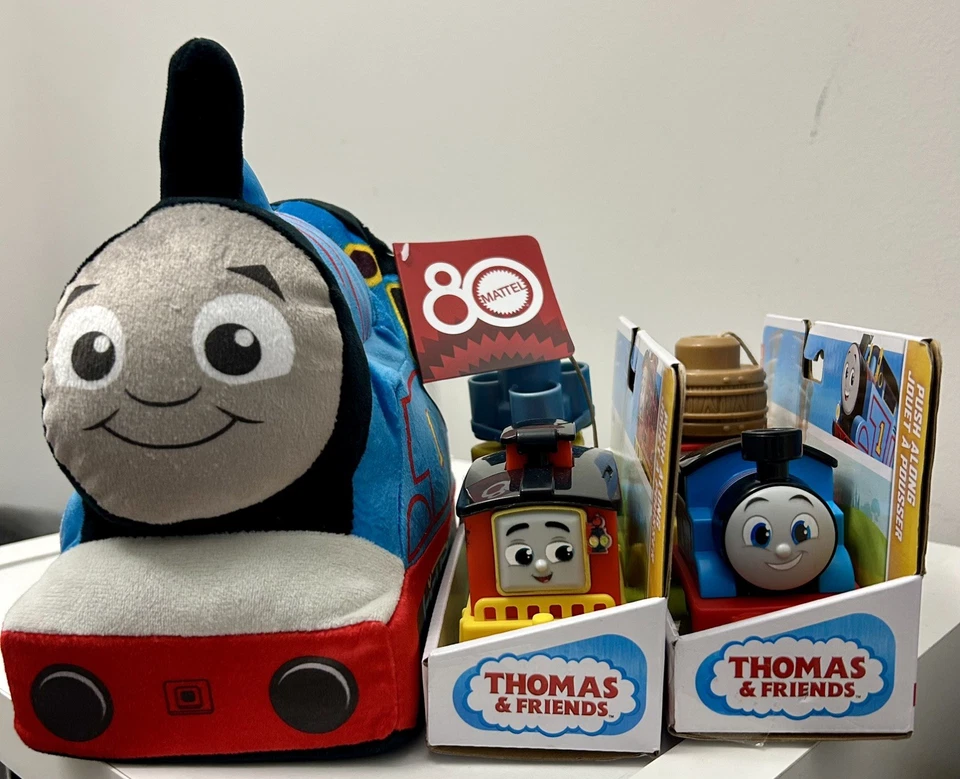 ¡Mi 1er Thomas El Tren y Amigo Con 80 Aniversario Thomas Peluche! NUEVO CON ETIQUETAS/NUEVO EN CAJA Foto 2 de 3