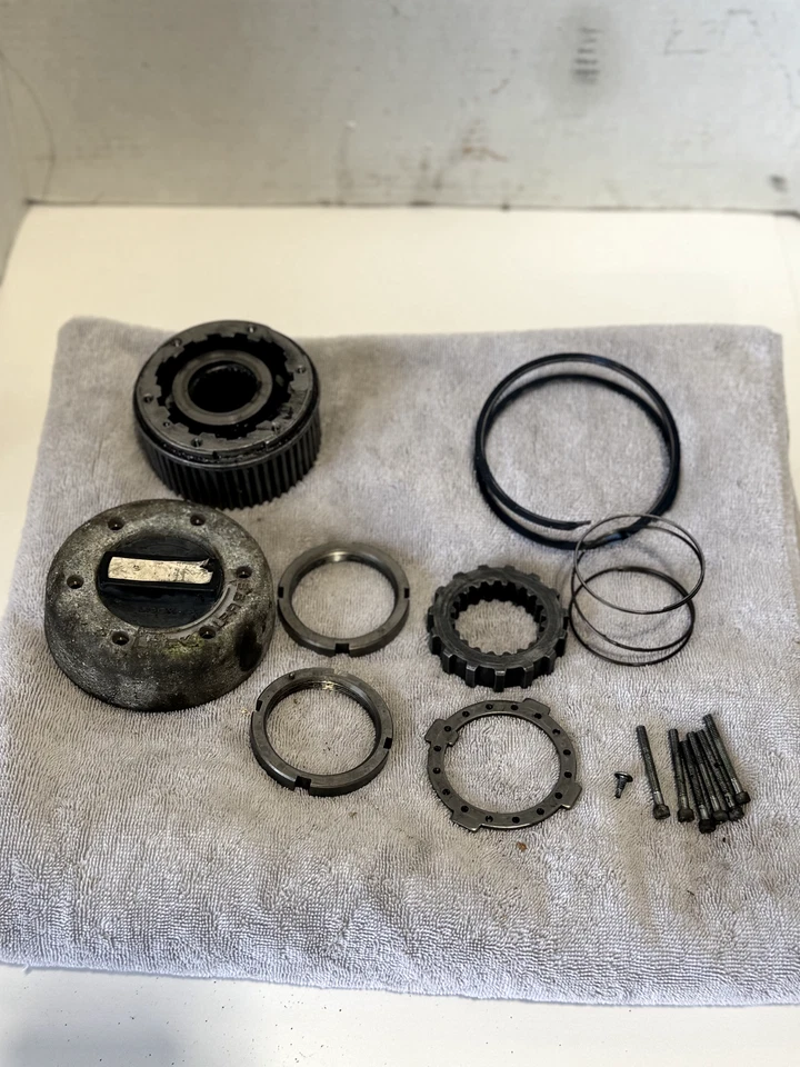 1980-1996 FORD F250 FRONT TTB DANA 50 AXLE HUB LOCK PIECES KIT SET PASS RIGHT - Image 2 of 4