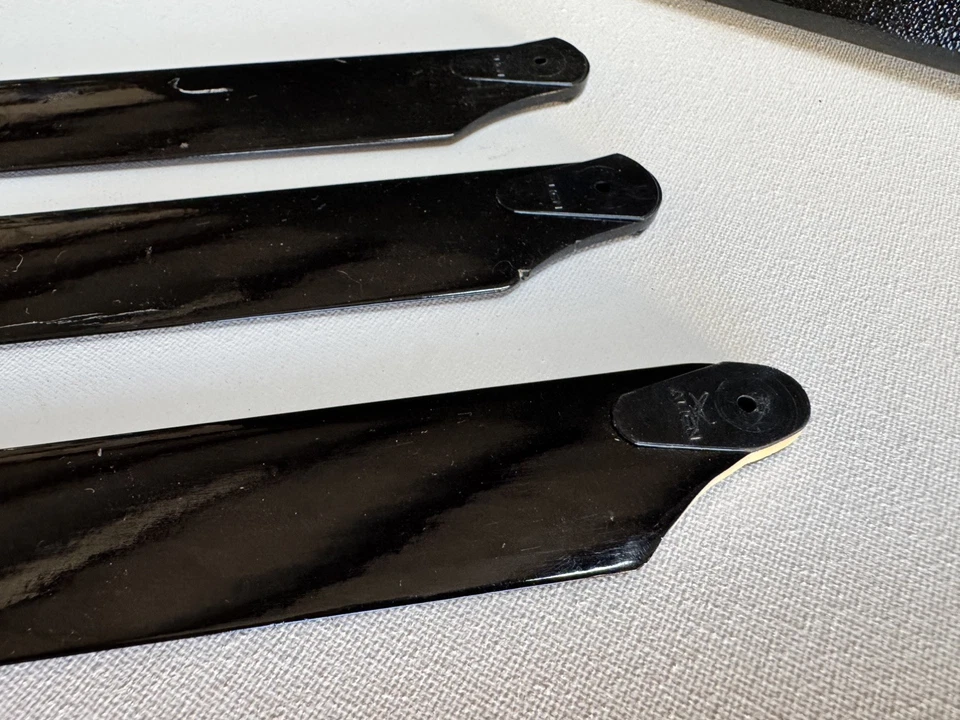 ALIGN 325 PRO High Performance Helicopter Blades 3G Helicopter - Image 3 of 3