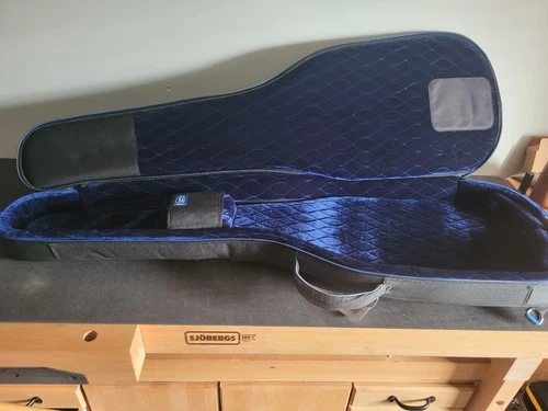 Squier 40th Anniversary Vintage Edition P-Bass w/ Reunion Blues Continental Bag image 10