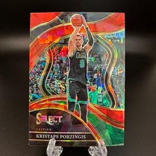 2023-24 Panini Select Courtside Red Cracked Ice Prizm Kristaps Porzingis #262