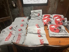 Calgary Stampeders Player Issued 3XL Sweatpants & XL  Sweatshirts