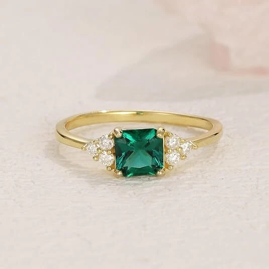 1 Ct Solitaire Engagement Ring Zambian Emerald Lab Grown Gemstone 925 Sterling - Image 2 of 4