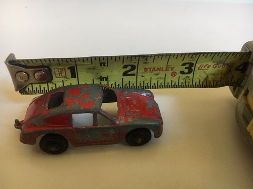 VINTAGE TOOTSIETOY 2 1/4” PORSCHE 911 RED DIECAST CAR - Picture 5 of 6