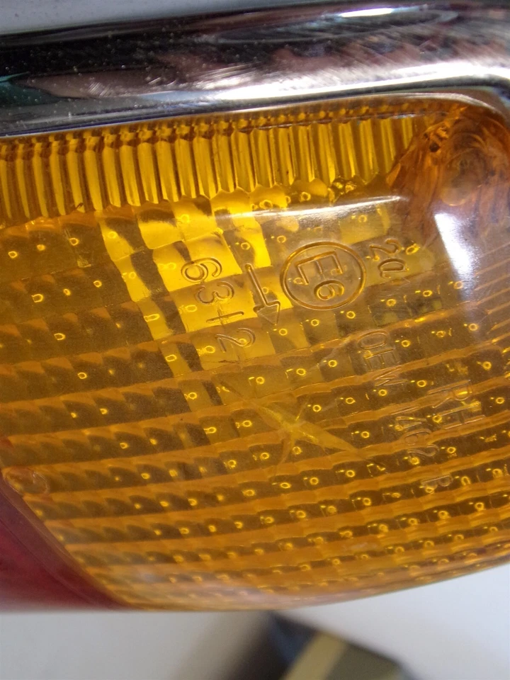 1980 - 1982 Subaru GL Wagon RH Tail Light OEM OEW 1462 B 80 81 82 - Image 2 of 4