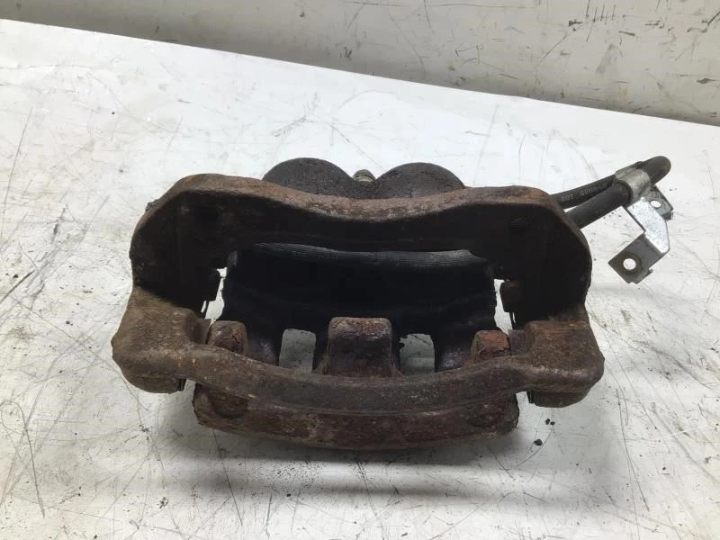 2010 KIA SEDONA ПЕРЕДНИЙ ЛЕВЫЙ ТОРМОЗ СУППОРТ OEM + - Изображение 4 из 4