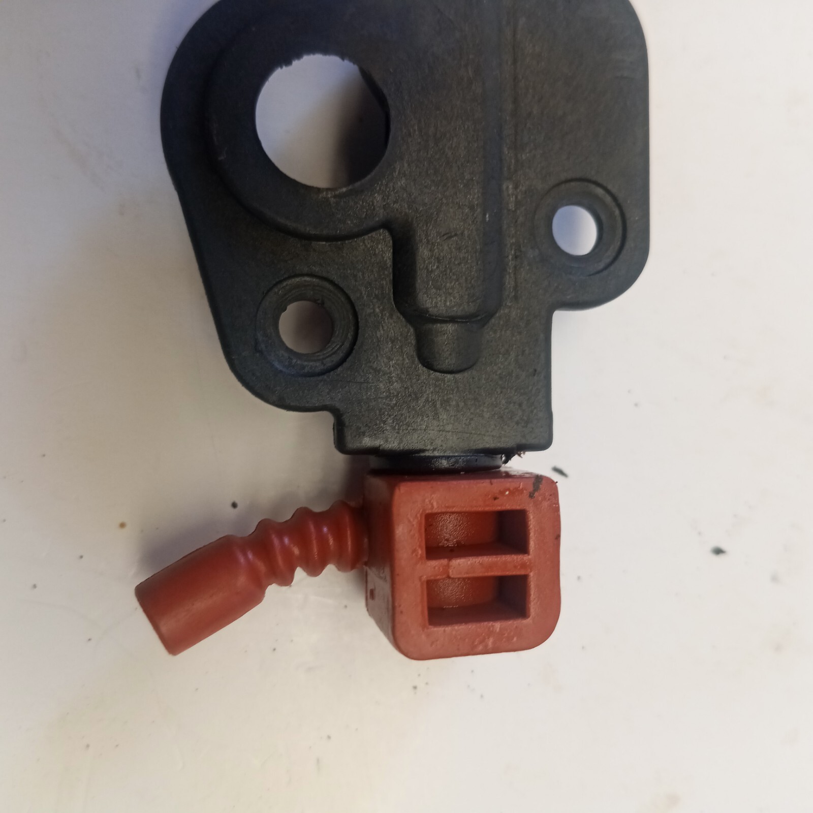 Poulan 2150 Super Clean Chainsaw Oil Pump used chainsaw part. C10 eBay