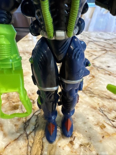 The Inhumanoids Dr. Derek Bright Action Figure 1986 Hasbro Vintage COMPLETE Card - Picture 4 of 24