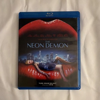 The Neon Demon Blu-ray Horror Movie Elle Fanning Keanu Reeves