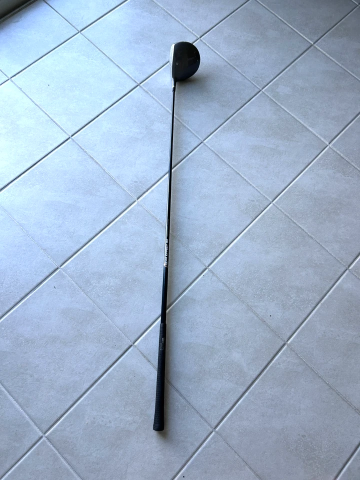 Wilson Gear Effect 3D Cold Forged Driver RH Titanium Matrix Graphite Shaft 45" 1 - Image 2 of 4