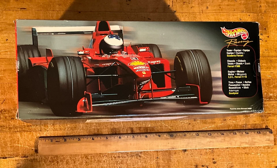 Hot Wheels F1 Ferrari F300 1998 1:18 Michael Schumacher Collection Ltd Edition - Image 2 of 4