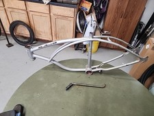 1975 SCHWINN STINGRAY SCRAMBLER BMX 20 INCH SILVER FRAME KICKSTAND HEADBAGE L$$K
