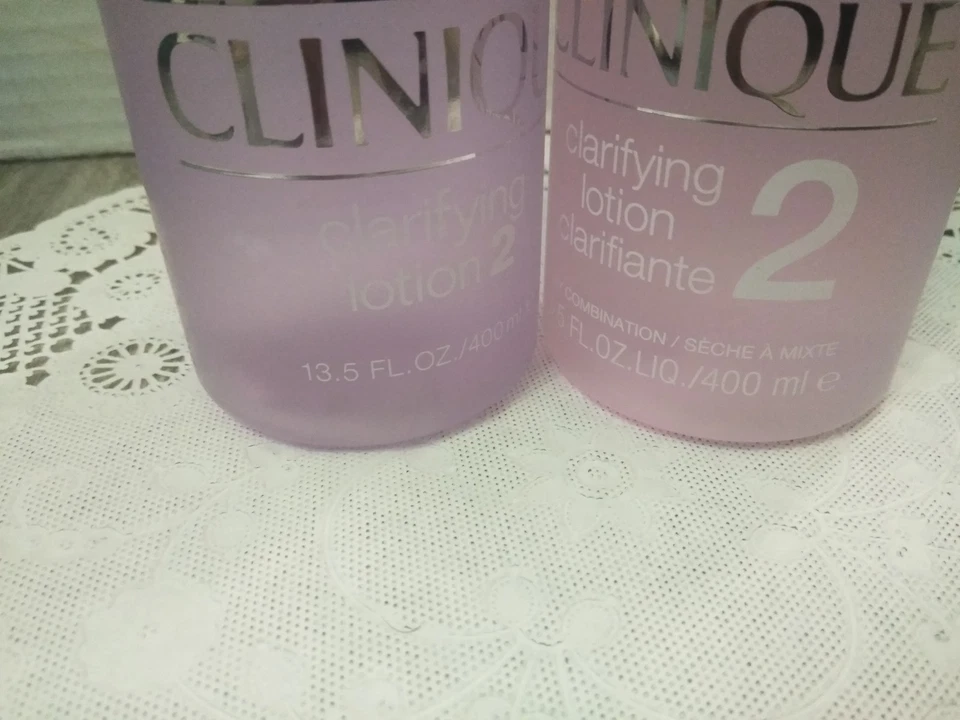 Clinique # 2 Loción Clarificante Exfoliante Combinación Seca 13.5 OZ (2PK) Foto 2 de 4