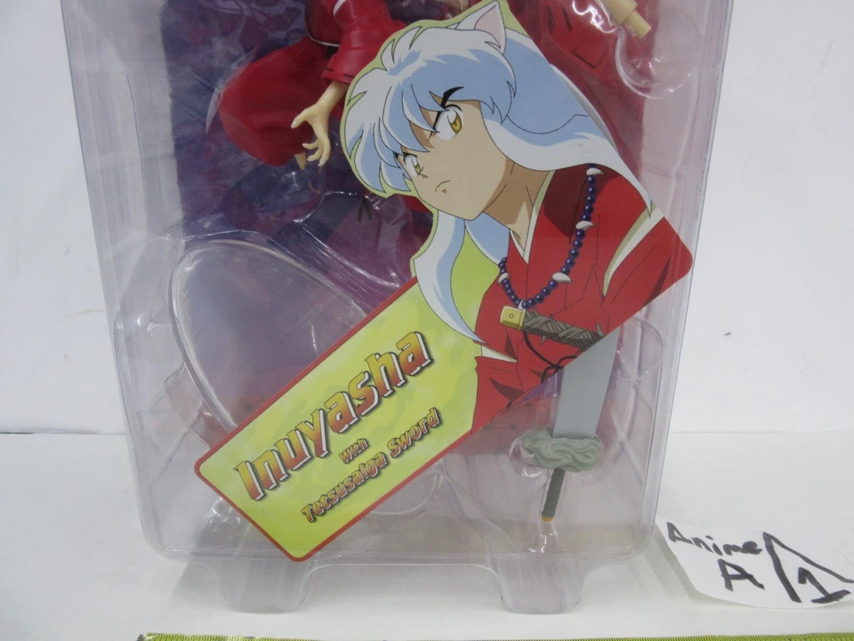 Figura de acción InuYasha con espada Tetsusaiga Viz Media Toynami Foto 4 de 4