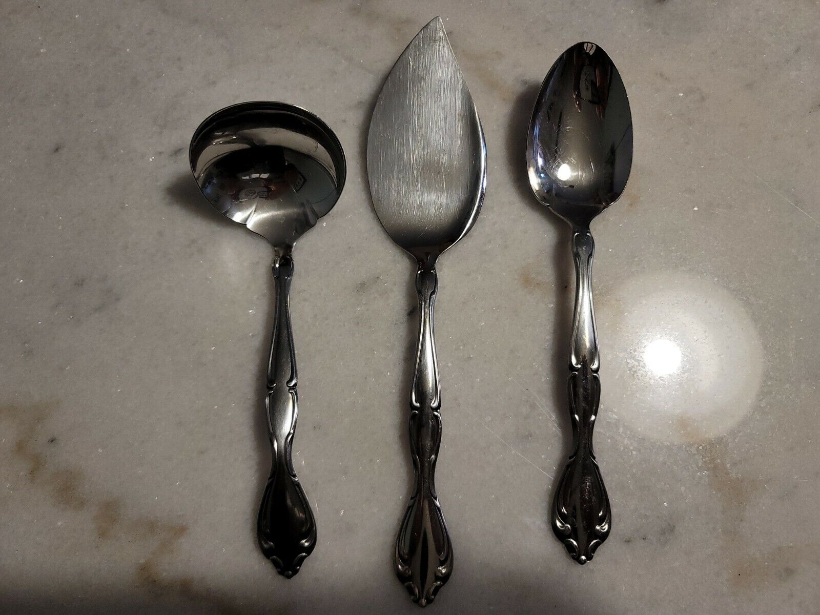 3 Piece Completer Set Cantata (Stainless) by ONEIDA SILVER ladle spoon pie serve