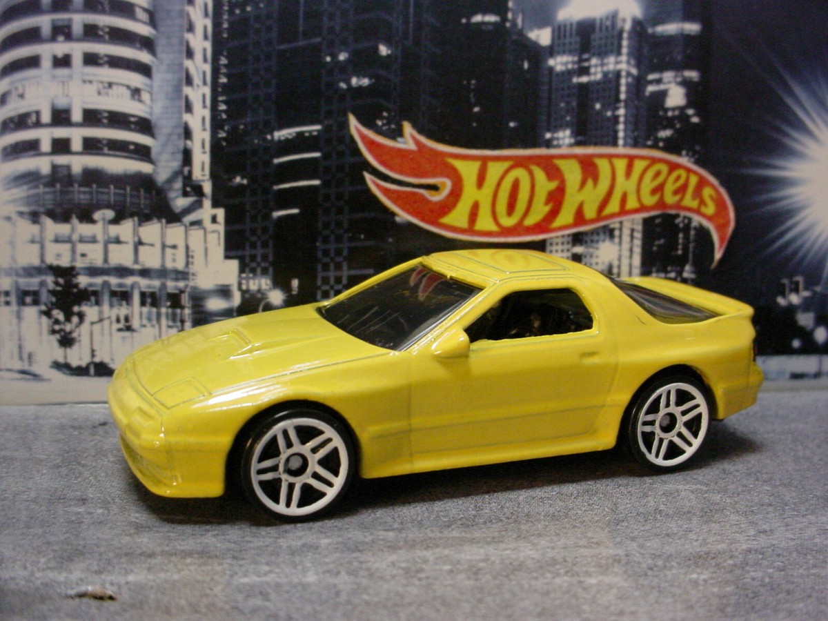 2022 NIGHTBURNERZ Exclusive '89 MAZDA SAVANNA RX-7 FC35 ☆yellow
