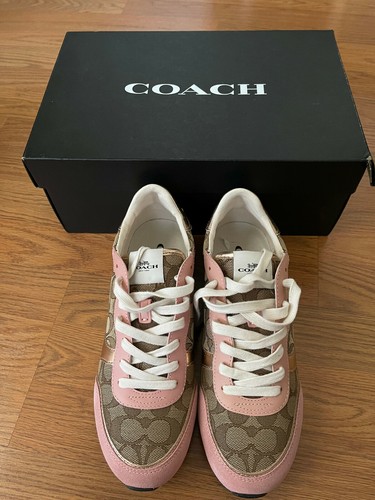 coach c142 runner