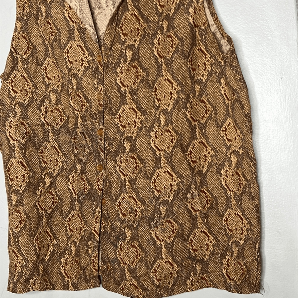 Solutions New York python print sleeveless button… - image 4