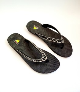 Womenâs Fashion Rhinestone Bow Flip Flops