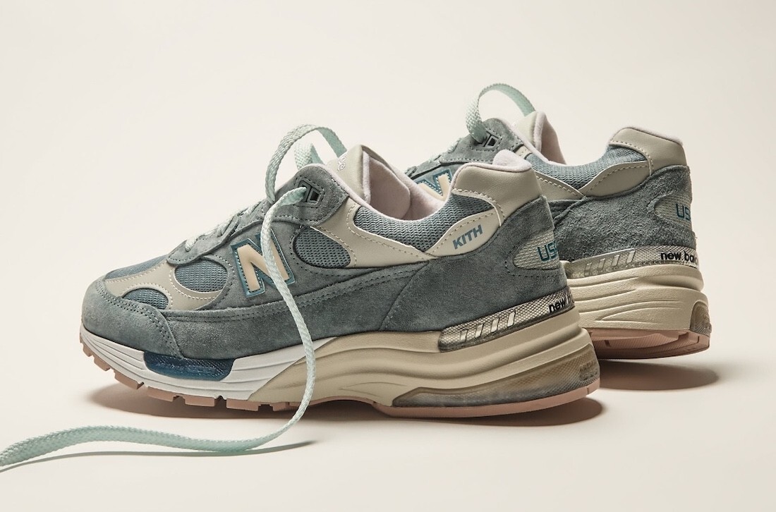 KITH × New Balance Osaka 992 Light Blue Suede U992KT Men's Size image 7