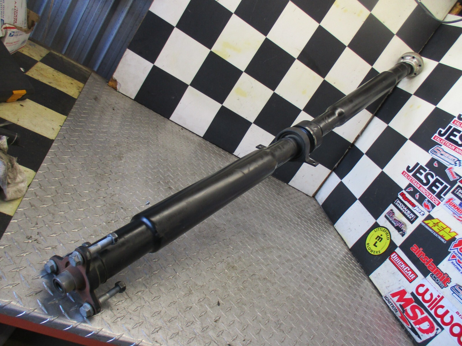 14-17 2017 Maserati Ghibli REAR PROPELLER DRIVERSHAFT ASSEMBLY 8353150174700