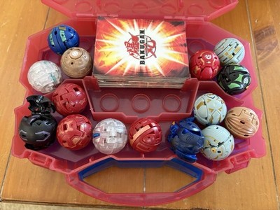 Bakugan Battle Brawlers /2 Cases/ 22 Figures/ 24 Card /25 Metal Card  READ