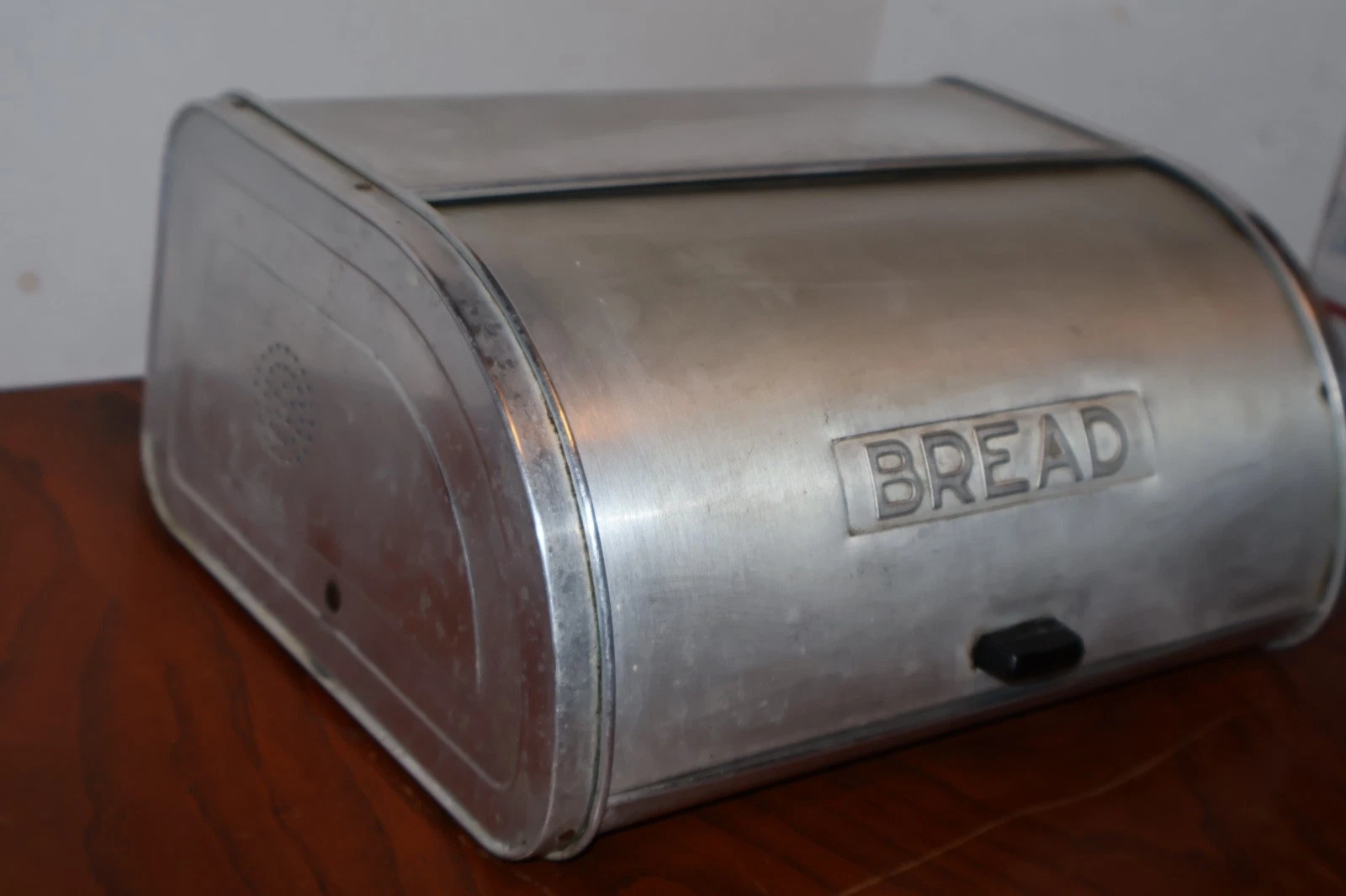 Vintage Kromex Aluminum Roll Top Bread Box
Opens in a new window or tab