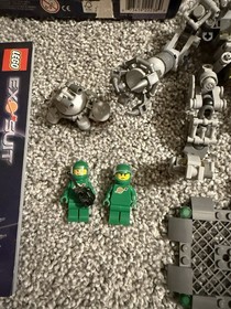 LEGO Ideas: Exo Suit (21109) Exosuit W/ Box & Instructions & Green Spaceman