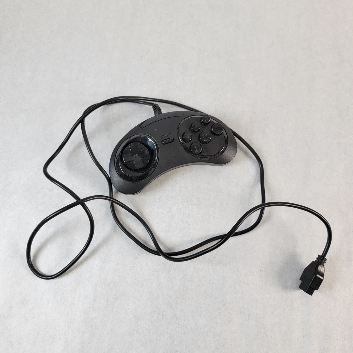 Stick Arcade 6 Boutons Sega Megadrive – Version PAL – Rare MK-1627 – Occasion