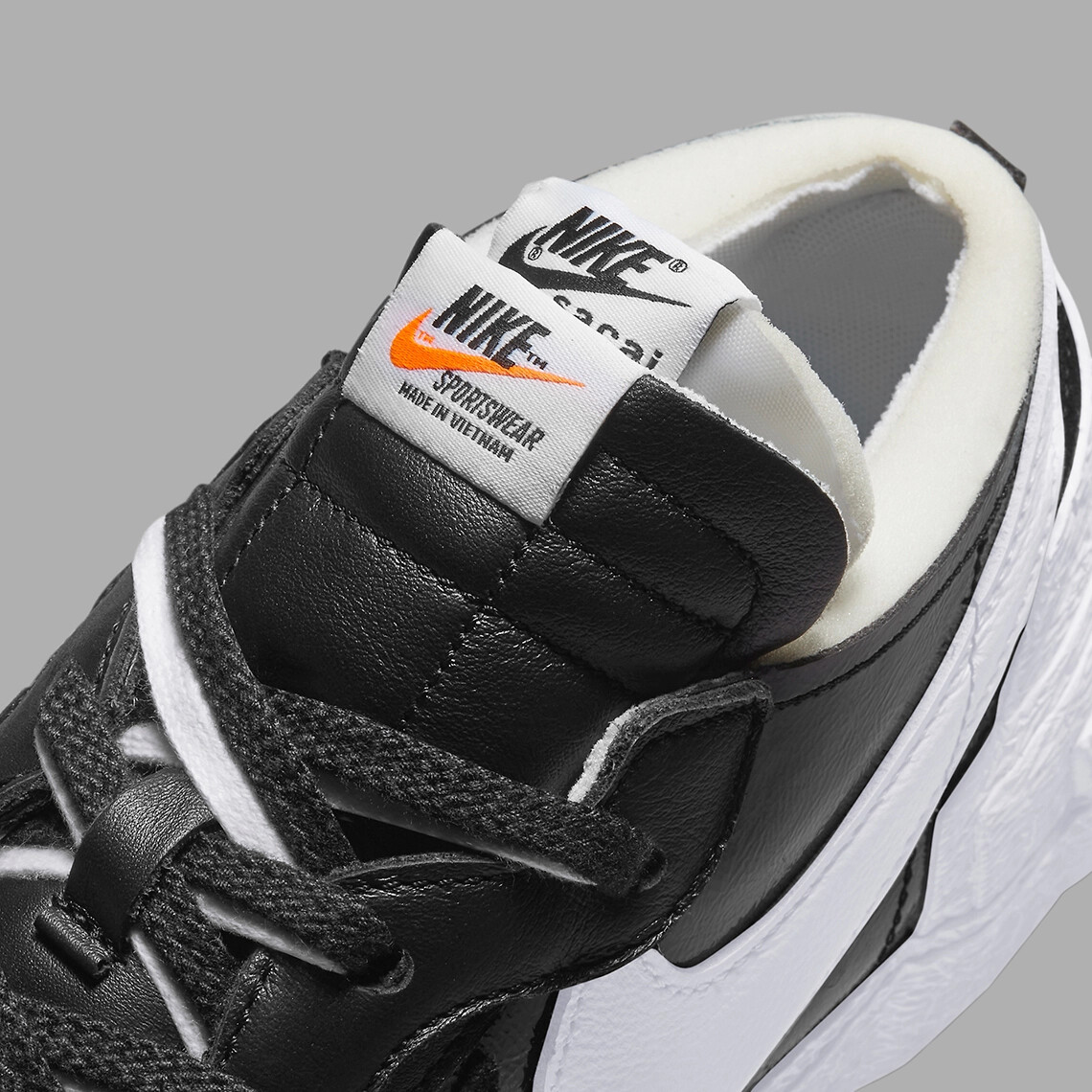 Nike Blazer Low Sacai Black White Patent Leather DM6443-001 Nike Blazer Low Sacai Black White Patent Leather DM6443-001