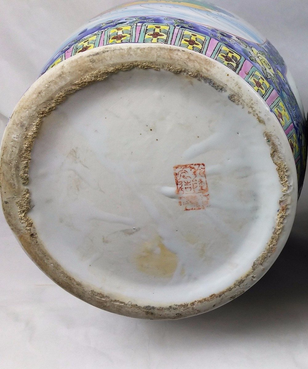 中国アンティーク Antique Chinese Coloured & Monochrome wares 置物