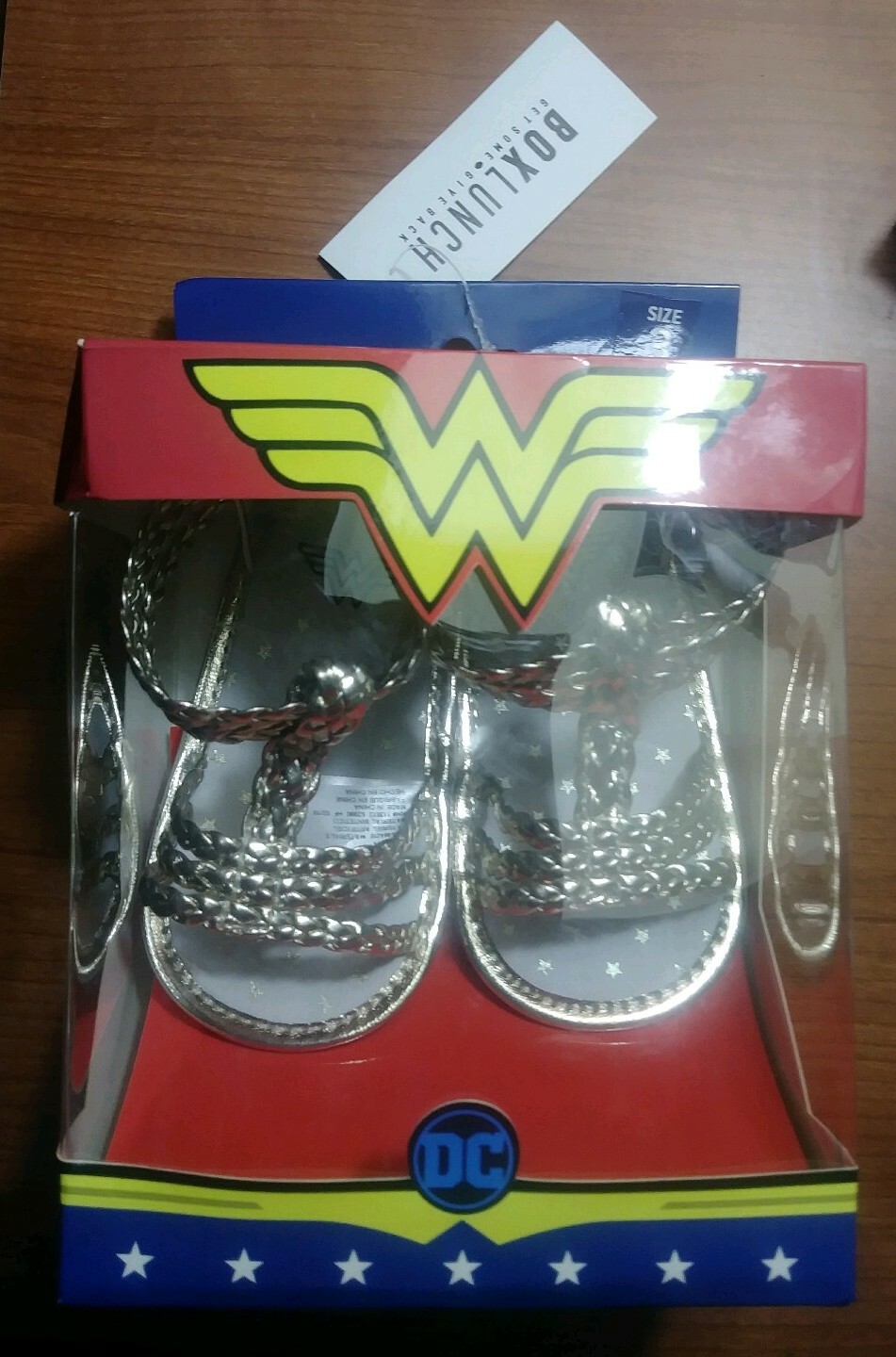 WONDER WOMAN INFANT GOLD SANDALS SIZE 3 IN BOX RARE SHOES