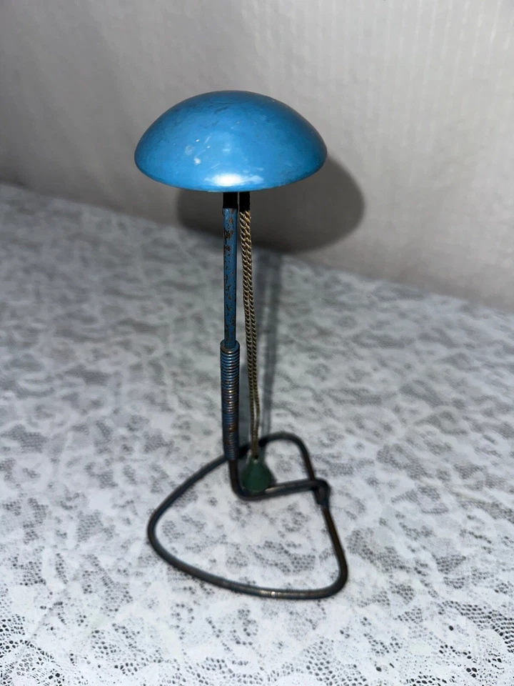 复古蓝色帽架商店展示流苏和弹簧 — 第 3/3 张图片