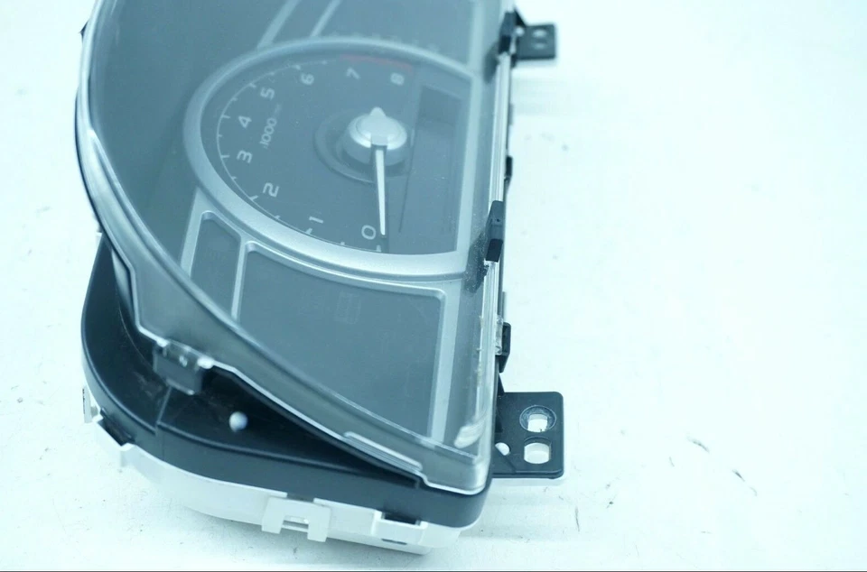 Honda Civic 2007 cupé 1,8 L L4 cuadro de instrumentos de gasolina velocímetro tacómetro OEM Foto 2 de 4