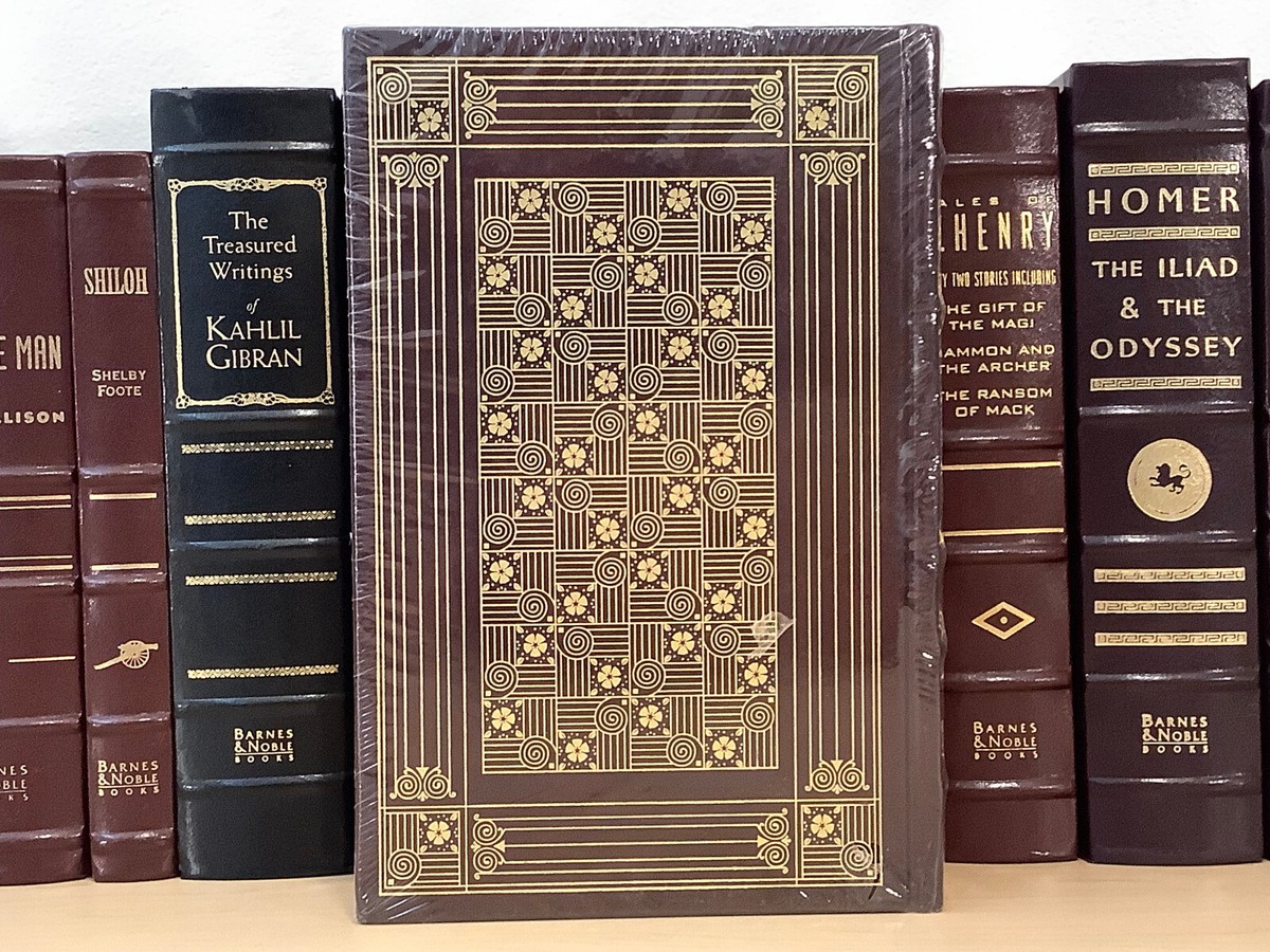 The Complete Sherlock Holmes by Sir Arthur Conan Doyle - leather