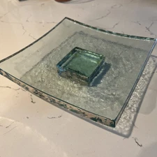 Annie Glass (signed) Molded Art Glass Mid Century 8 In X 8 In)