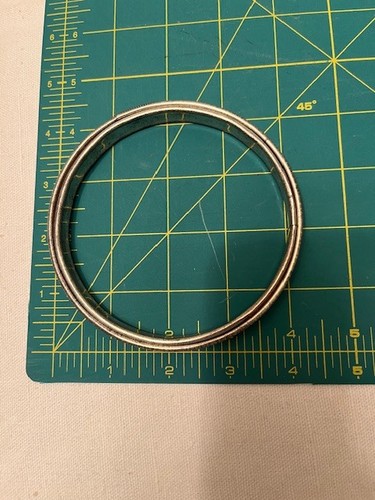 Lot of 4 Vintage Wood & Metal Round Embroidery Hoops 4" 5" - Picture 5 of 11