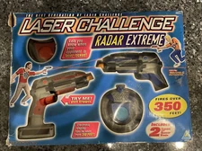 1999 Toymax Laser Challenge Radar Extreme Laser Tag 2 Guns 2 Sensors Game System