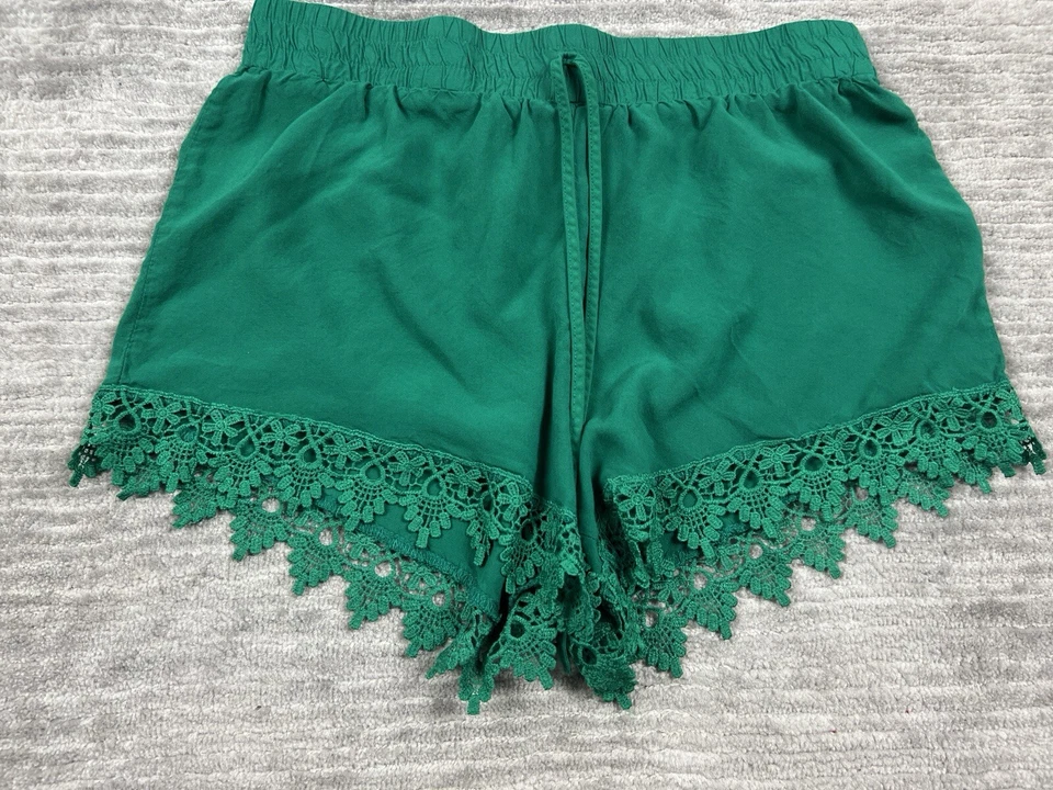 Pantalones Cortos Ambiance Apparel Para Mujer Grandes Verde Encaje Dobladillo Tirar con Cordón Rayón Foto 3 de 4