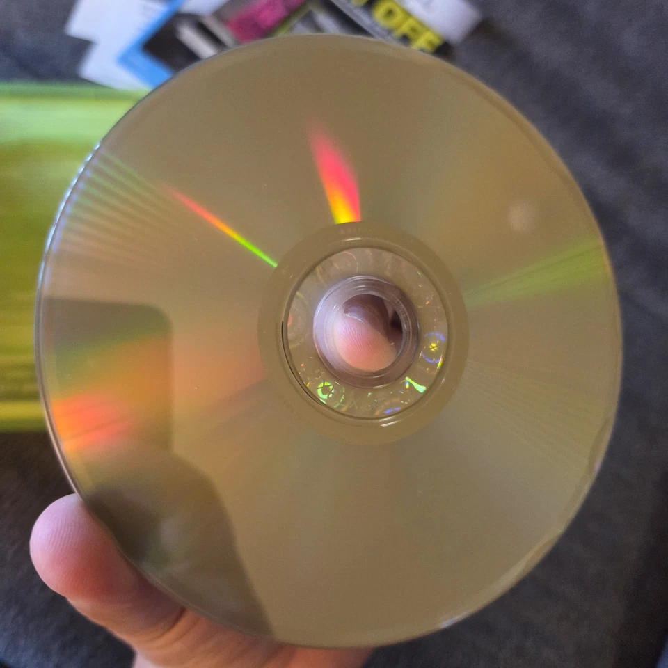 Rocksmith 2014 Edition (Xbox 360) CIB Complete w/ Manuals Stickers & Inserts - Image 4 of 4