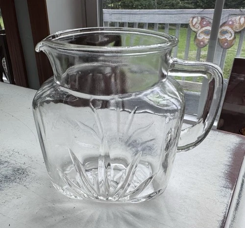 Vtg Federal Glass Square Pitcher Star Starburst Juice Water Milk Lemonade DECOR