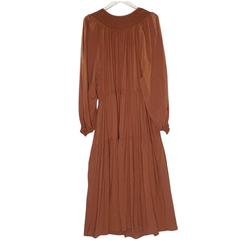 Vestido Midi Old Navy 4X Plus Cintura Definida Dobrável Texturizado Manga Longa Smocked - Imagem 2 de 4