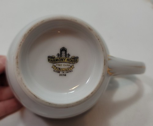 Vintage Harmony House Firelight Pattern Creamer & Sugar W/Lid Set - Picture 9 of 22