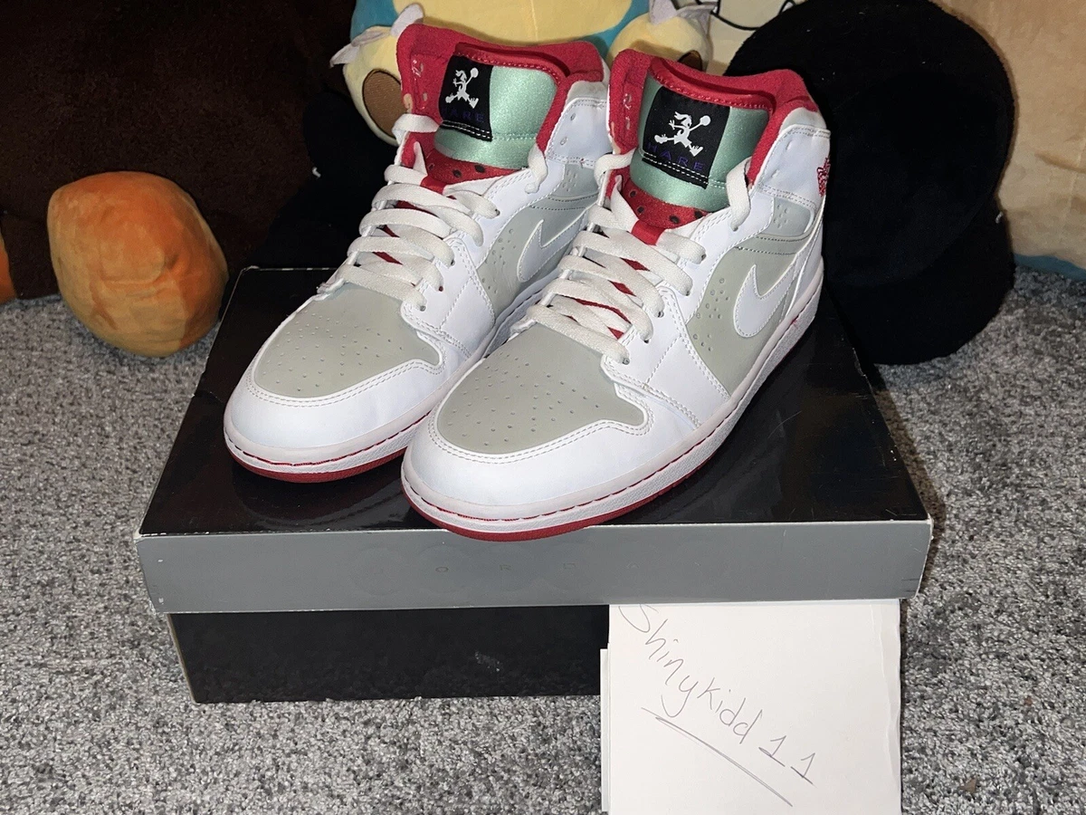 Size 9.5 Jordan 1 Retro Hare 2009