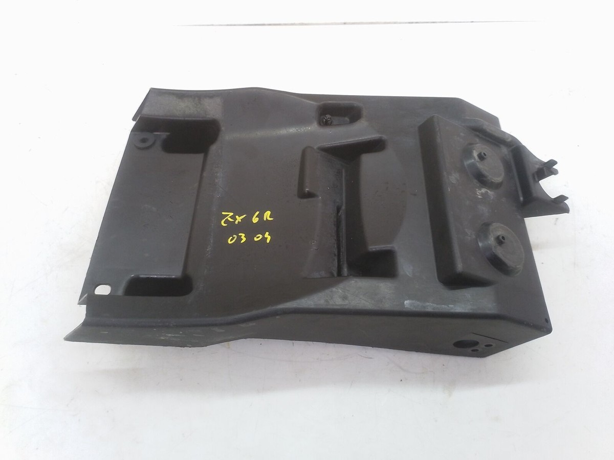 Kawasaki ZX 6R 03 04 Battery Compartment 350231600 | eBay