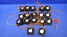 LOT OF 17 MECHATRONICS G4020H05B2 RSR-EM COOLING FAN DC 05V, 0.320A